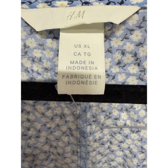 H&M Daisy Blue Square Neck Silk Long Sleeve Blouse Size XL Preppy Girly Flower - Picture 4 of 6